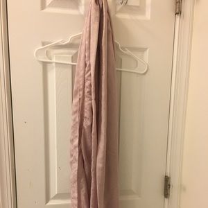 Light purple fashion scarf